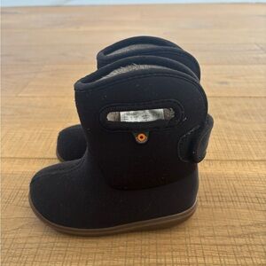 Bogs toddler size 7